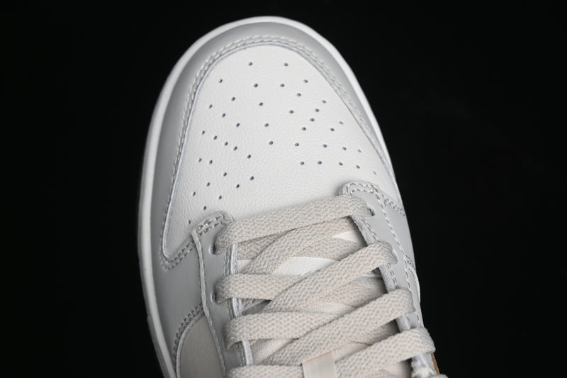 Nike Dunk Low  “Phantom Khaki”