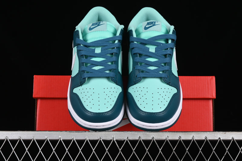 Nike Dunk Low “Geode Teal”
