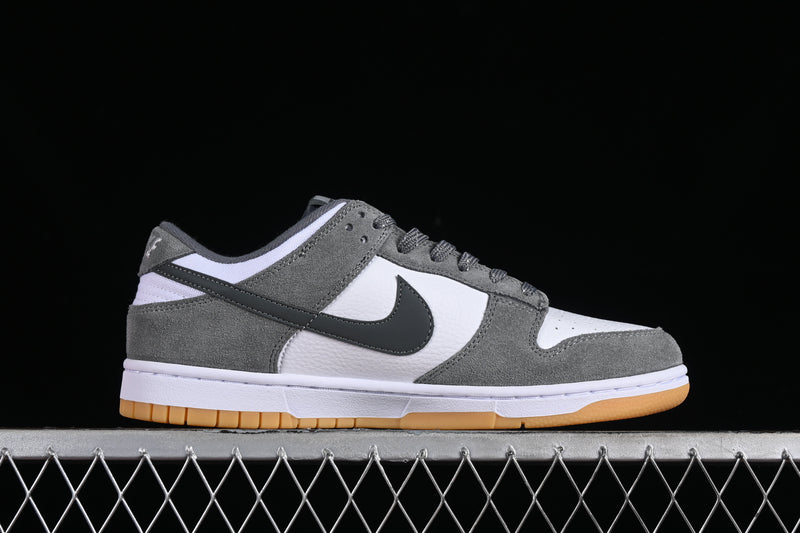 Nike Dunk Low “Smoke Grey Gum 3M Swoosh”