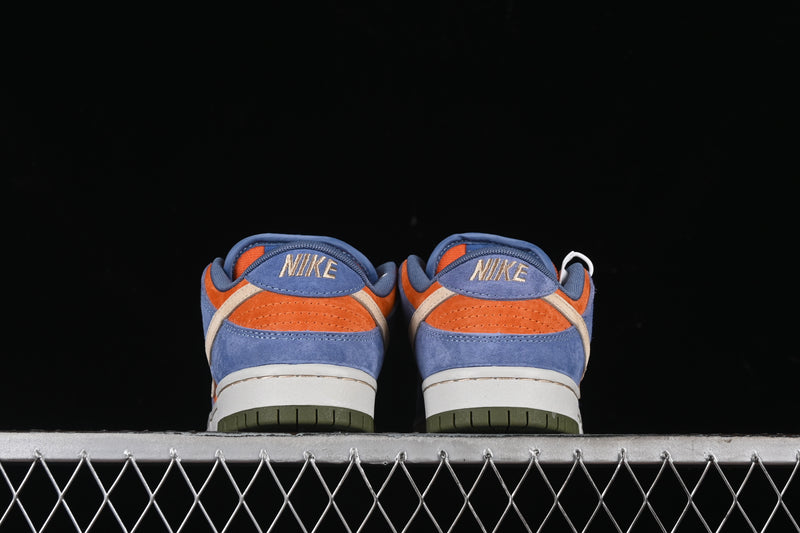 Nike SB Dunk Low “Light Carbon Monarch”