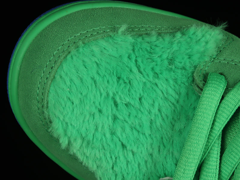 Nike SB Dunk Low x Grateful Dead “Bears Green”