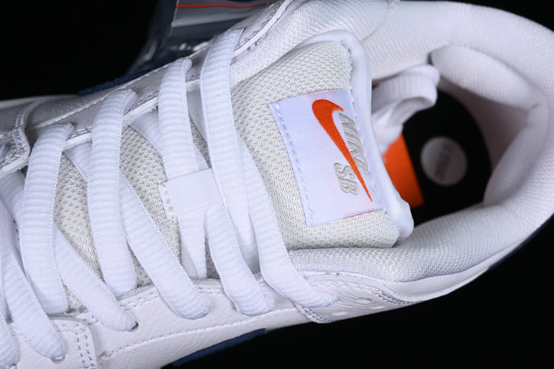 Nike SB Dunk Low “Orange Label White Navy”