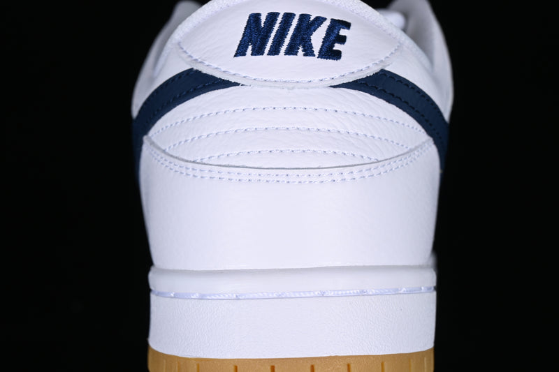 Nike SB Dunk Low “Orange Label White Navy”