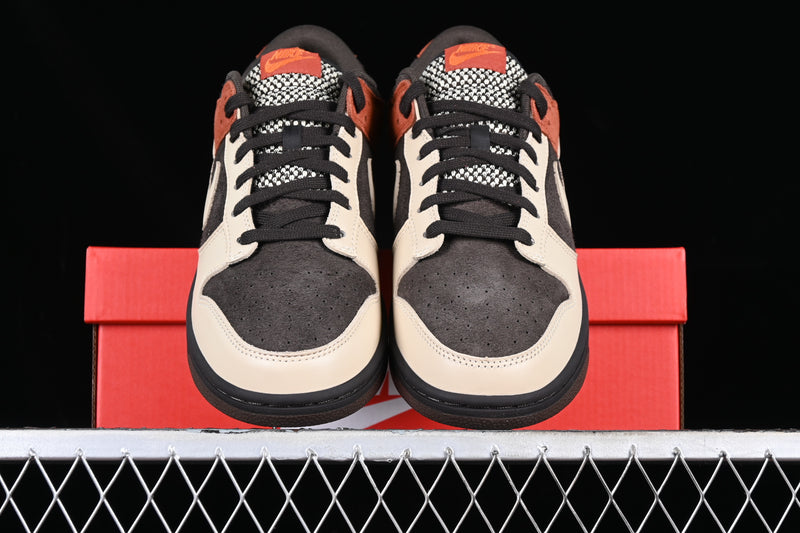 Nike Dunk Low “Red Panda”
