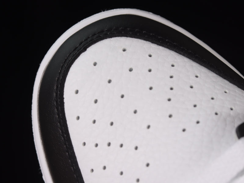 Nike Dunk Low “Red Swoosh Panda”