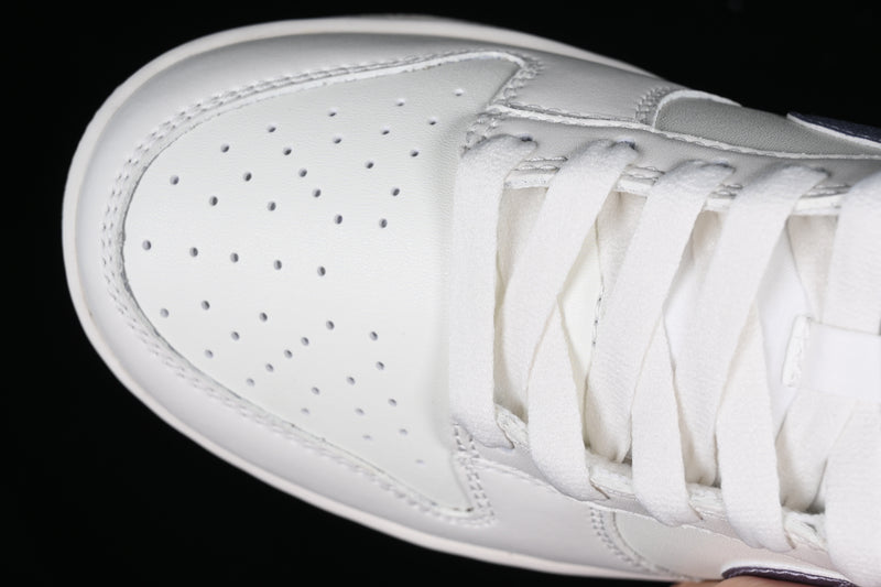 Nike Dunk Low “Sail / Oxygen Purple”