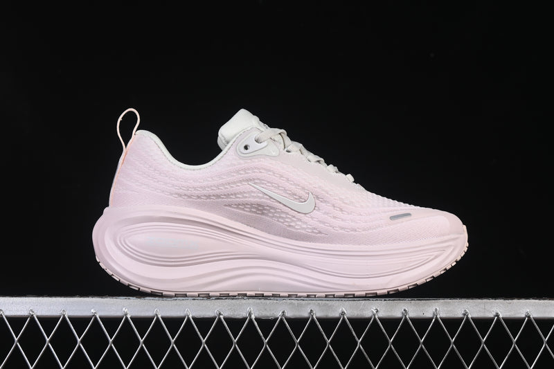 Nike Vomero Plus “Silt Red”