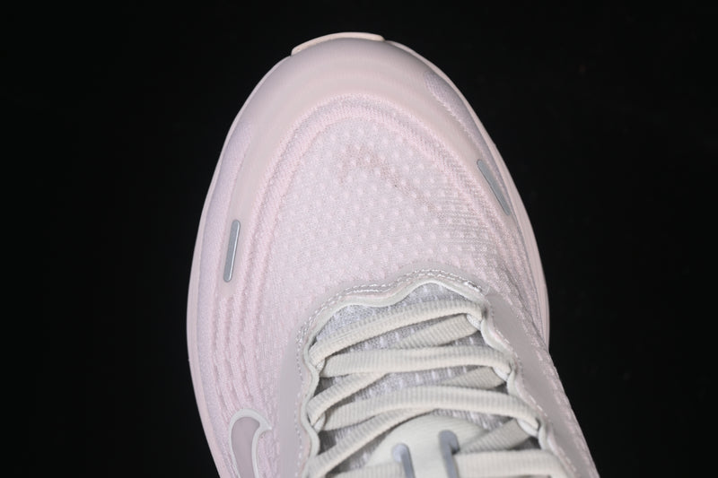 Nike Vomero Plus “Silt Red”