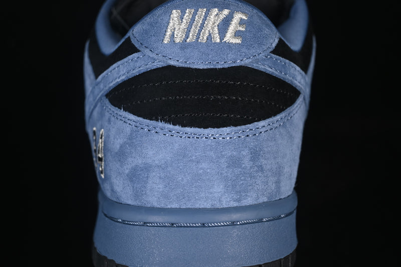 Supreme x Nike SB Dunk Low “Ocean Fog/Black”