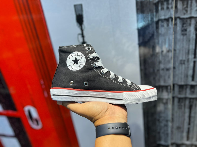 Tênis Converse All Star - Black Cano Alto