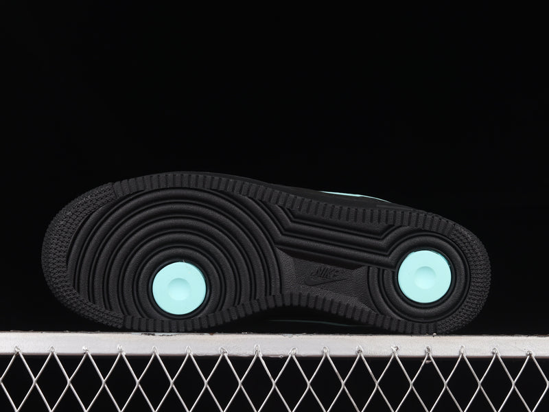 Tênis Nike Tiffany &  Co. x Air Force 1 Low