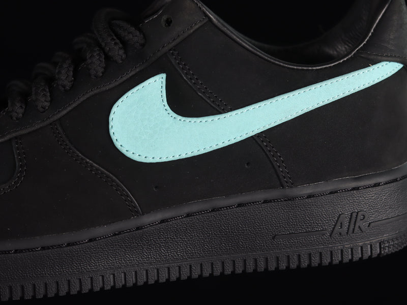 Tênis Nike Tiffany &  Co. x Air Force 1 Low
