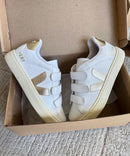 Tênis Vert Velcro - Branco/Dourado