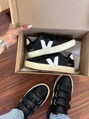 Tênis Vert com Velcro - Preto