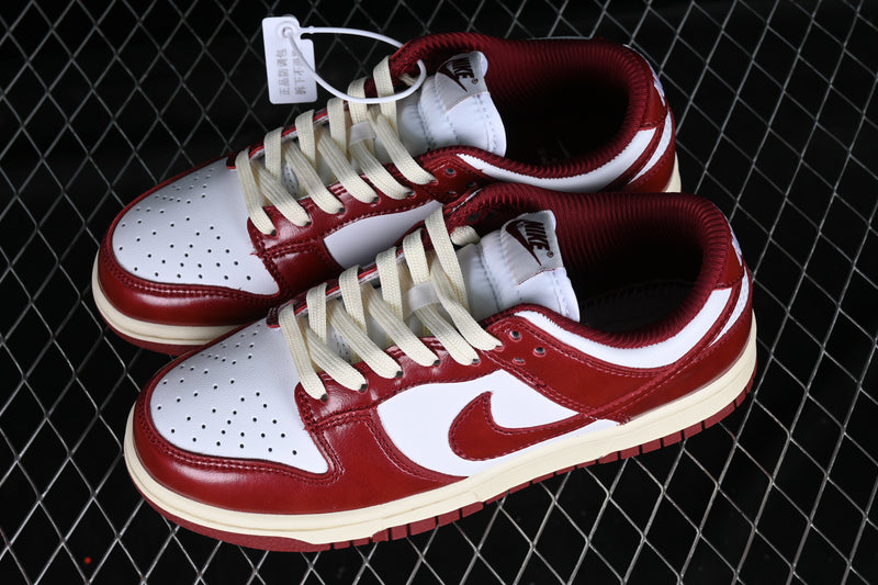 Nike Dunk Low “Vintage Team Red”