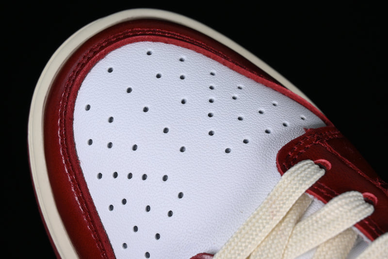 Nike Dunk Low “Vintage Team Red”
