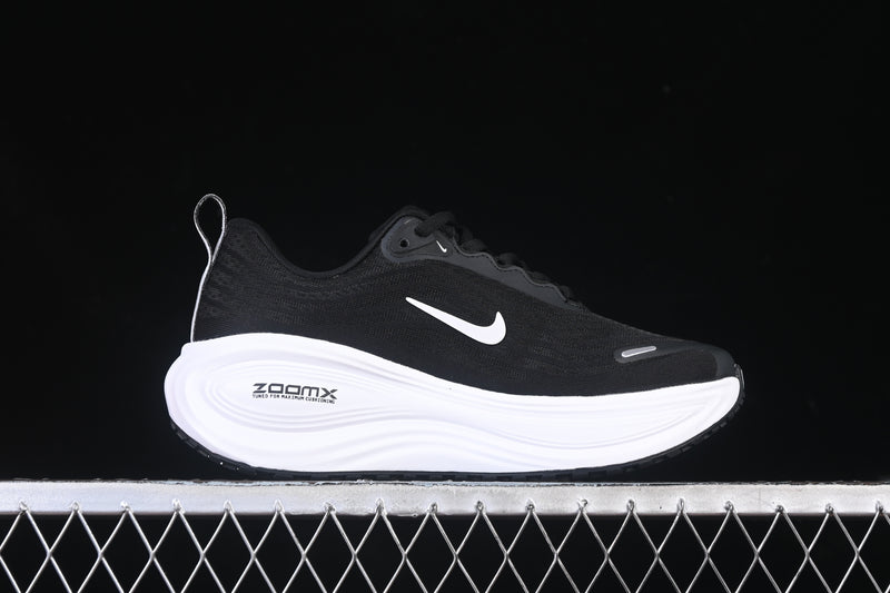 Nike Vomero Plus “Black / White”