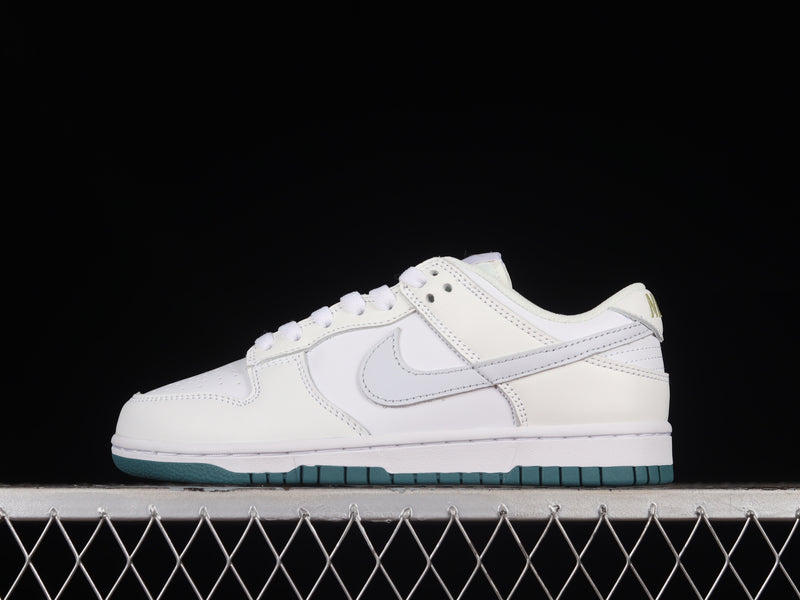 Nike Dunk Low “White / Football Grey”