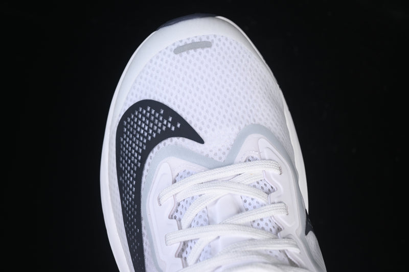 Nike Zoom Fly 6 “White / Pure Platinum / Obsidian Mist / Gridiron”