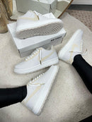 Tênis Nike Air Force - Branco/Creme