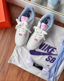 Tênis Nike Air Force com Swoosh Azul