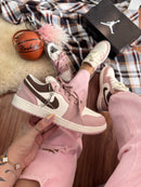 Tênis Air Jordan Low - Rose/Café