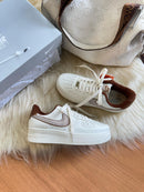 Tênis Nike Air Force  - Lux Shine