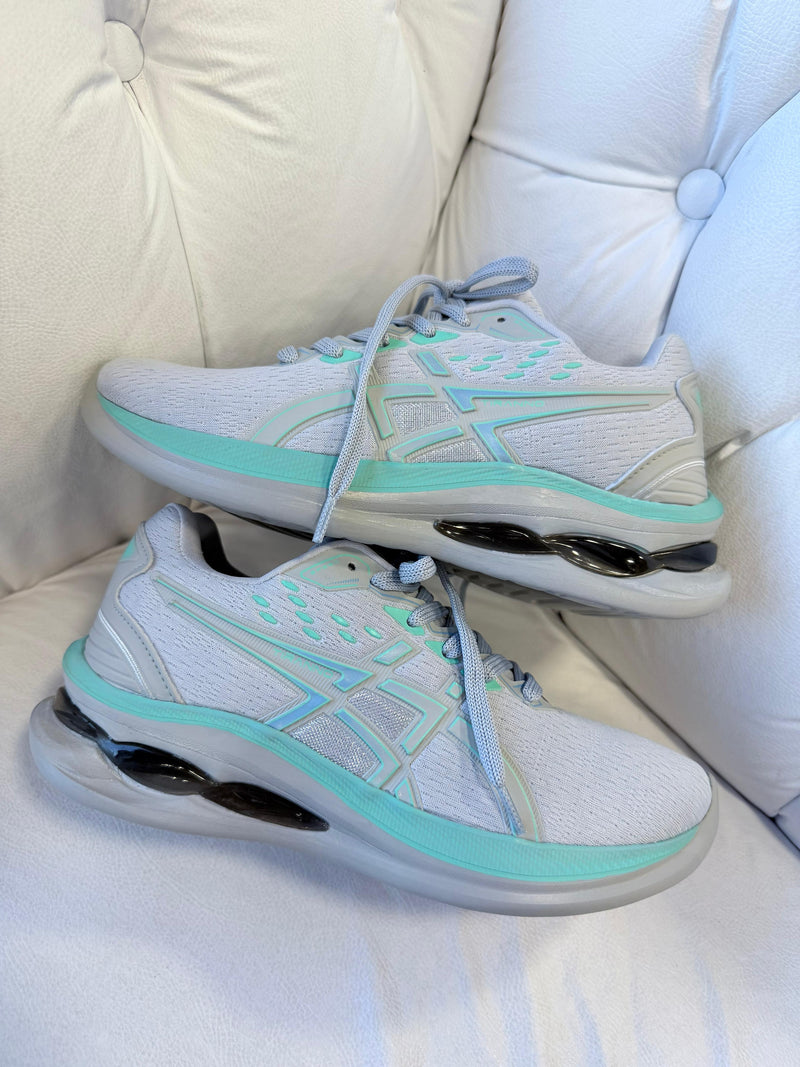 Asics Gel Tiranno – Branco & Vrde Água