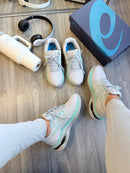 Asics Gel Tiranno – Branco & Vrde Água