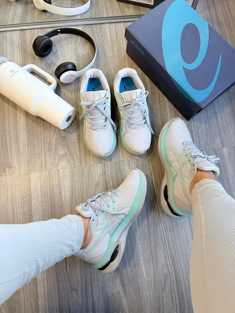 Asics Gel Tiranno – Branco & Vrde Água