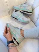 Asics Gel Tiranno – Branco & Vrde Água