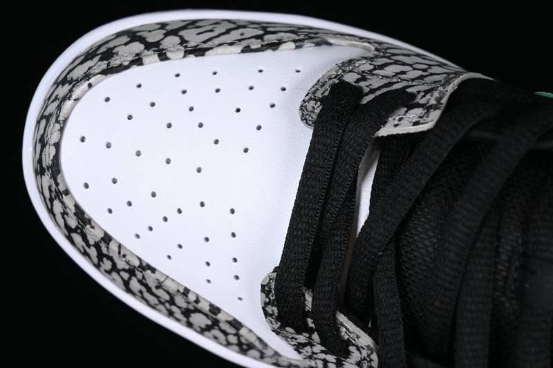 Nike Dunk Low “atmos Elephant”