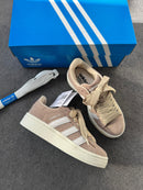 Tênis  Adidas Campus – Off White & Bege