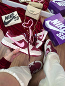 Tênis Nike Dunk Low - Cherry