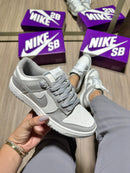 Tênis Nike Dunk Low - Cinza