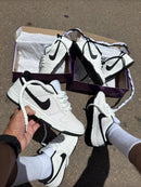 Tênis Nike Dunk Low - Branco/Preto