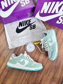 Tênis Nike Dunk Low - Menta