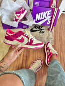 Tênis Nike Dunk Low - Rosa - 3 Cadarços