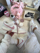\Nike Dunk Low – Flamingo