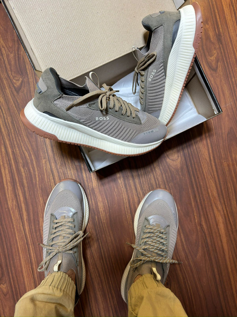 Hugo Boss TTNM EVO – Cinza