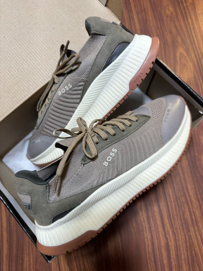 Hugo Boss TTNM EVO – Cinza