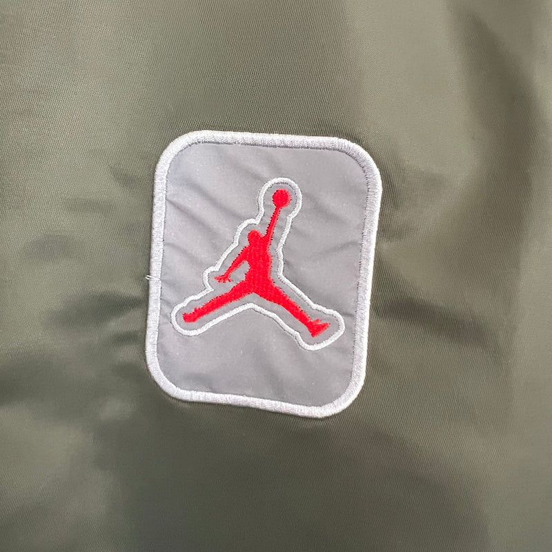 Jaqueta Corta Vento Air Jordan - Verde Militar