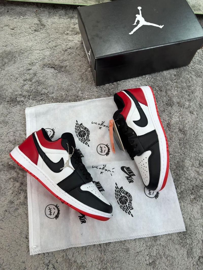 Tênis Nike Jordan 1 Low - Tricolor