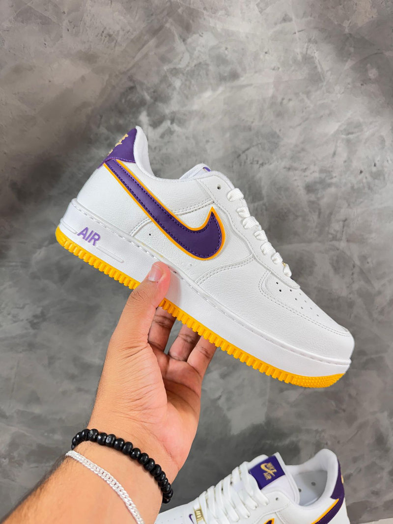 Tênis AIR force 1- Lakers