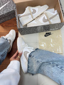 Tênis Dunk Low - Areia/Glitter