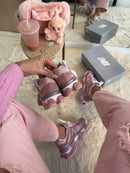 New Balance 9060 - Rosa