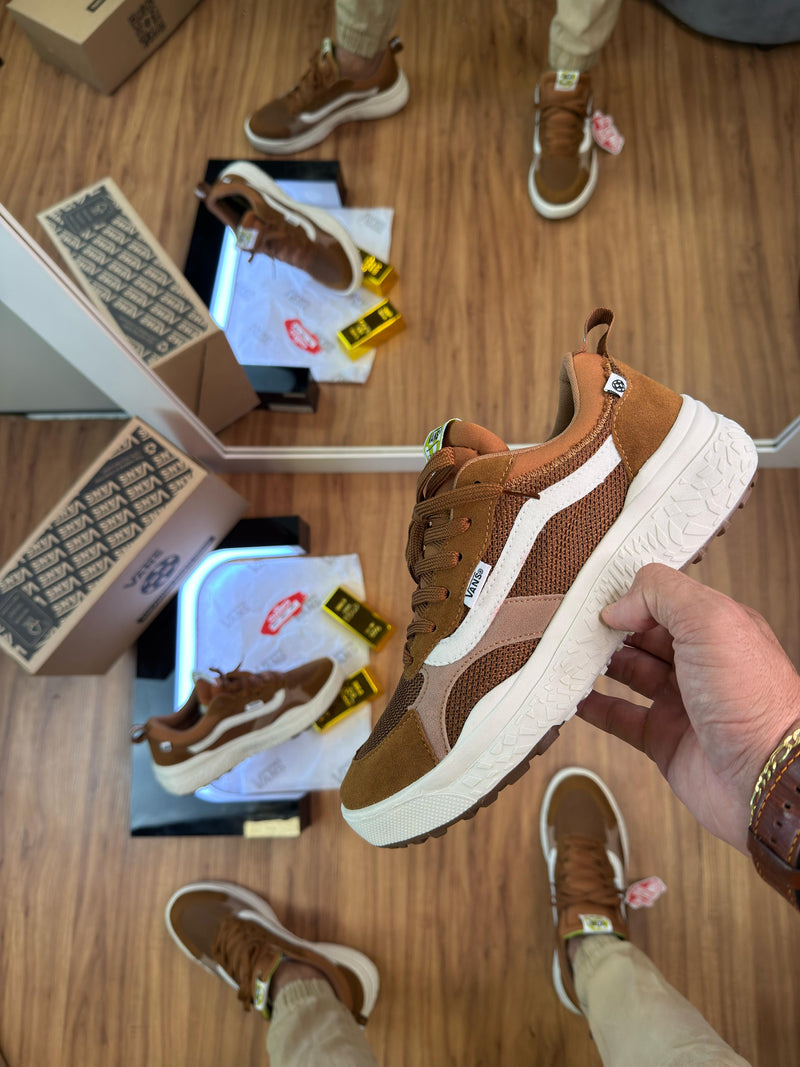 Tênis Vans Ultrarange Neo – Caramelo