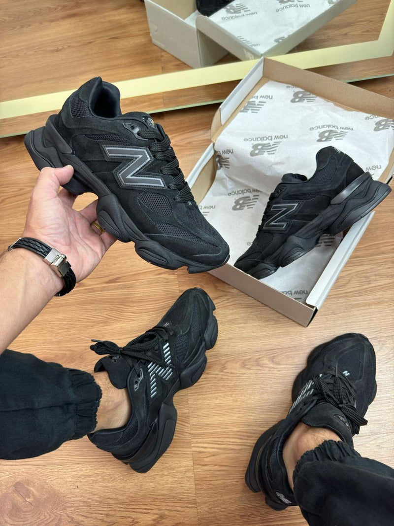 Tênis New Balance 9060 - All Black