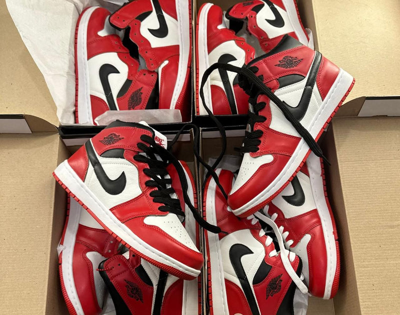 Tênis Nike Jordan 1 - Vermelho/Branco