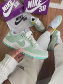 Tênis Nike Dunk Low - Menta